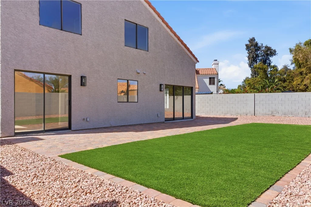 73 Westheimer, Henderson, NV 89074