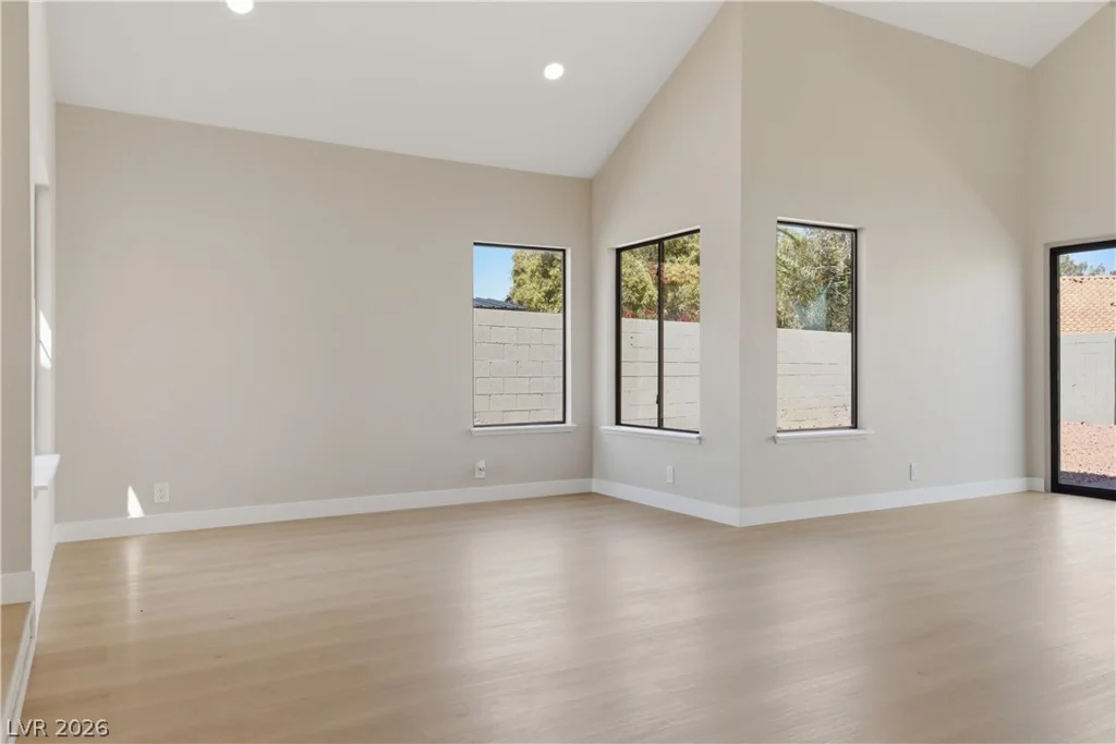 73 Westheimer, Henderson, NV 89074