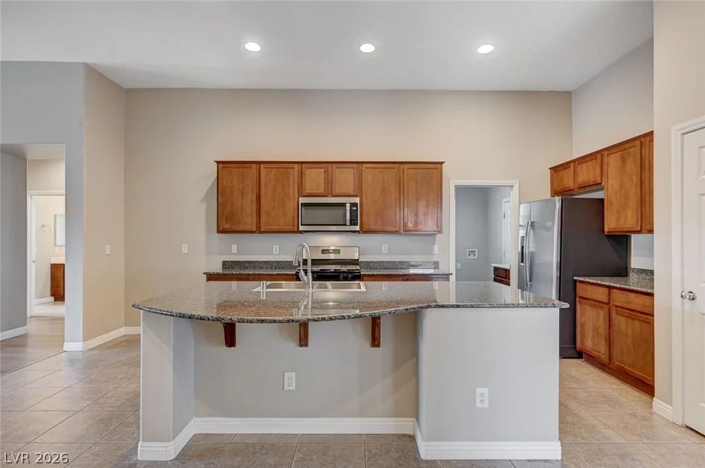 8045 Glacier Falls, North Las Vegas, NV 89085
