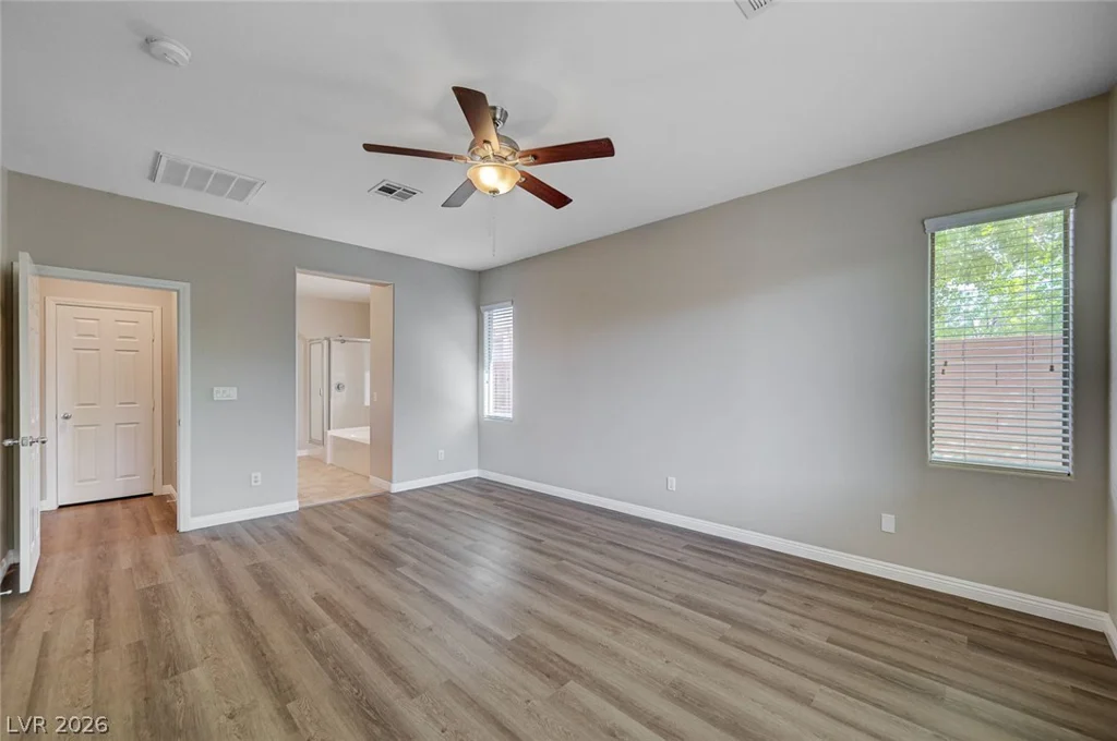 8045 Glacier Falls, North Las Vegas, NV 89085