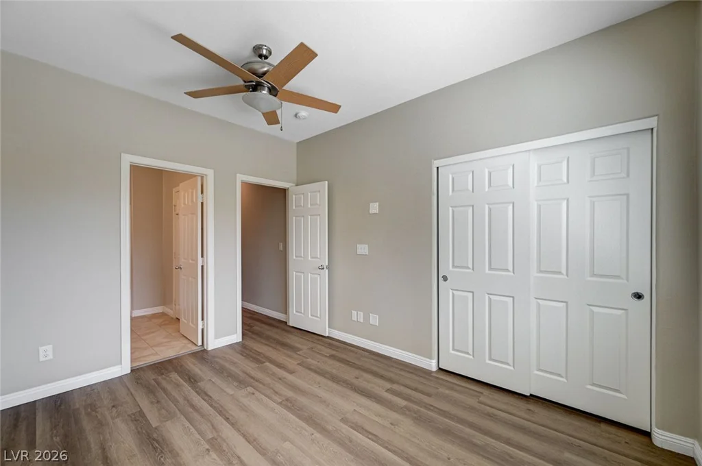8045 Glacier Falls, North Las Vegas, NV 89085