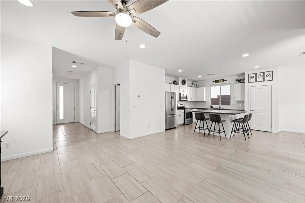 7040 Topaz Mountain, Las Vegas, NV 89148