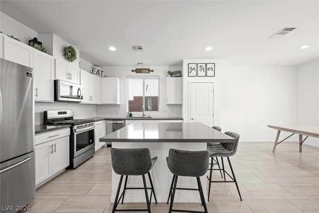 7040 Topaz Mountain, Las Vegas, NV 89148
