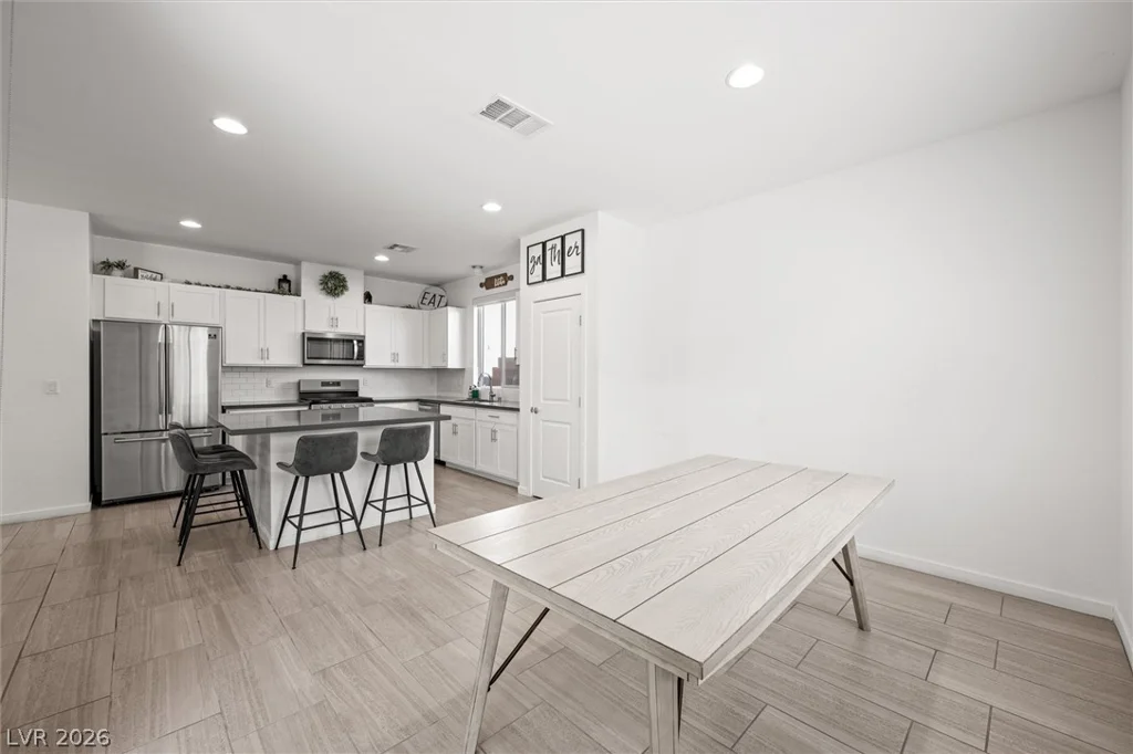 7040 Topaz Mountain, Las Vegas, NV 89148