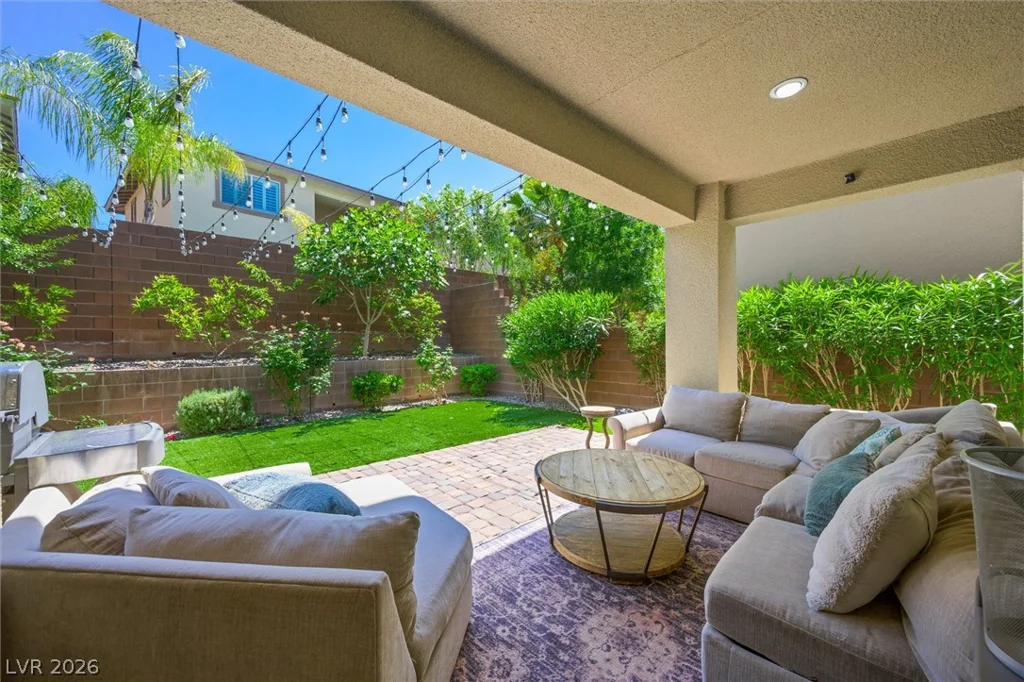 7040 Topaz Mountain, Las Vegas, NV 89148