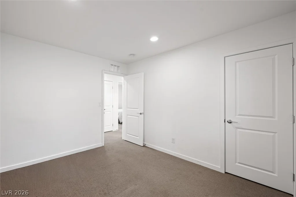 7040 Topaz Mountain, Las Vegas, NV 89148