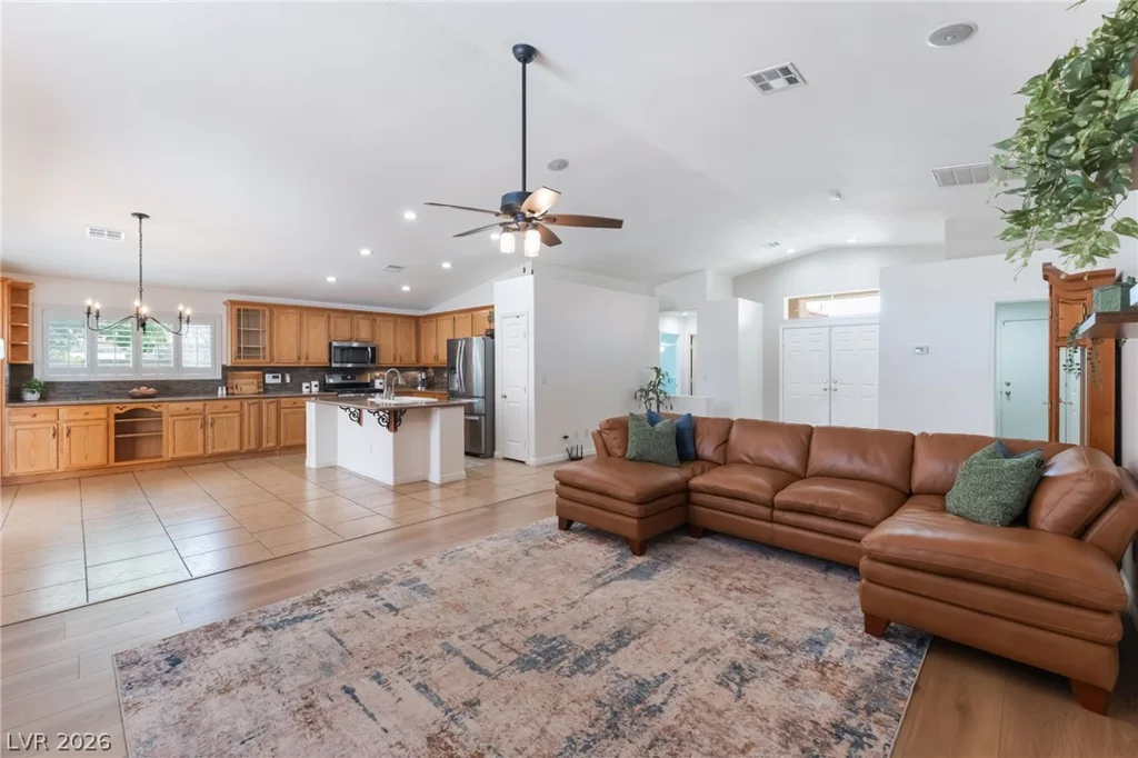 306 Violetta, North Las Vegas, NV 89031