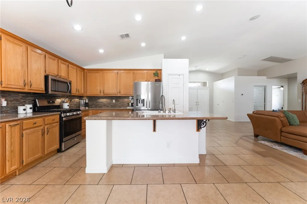 306 Violetta, North Las Vegas, NV 89031