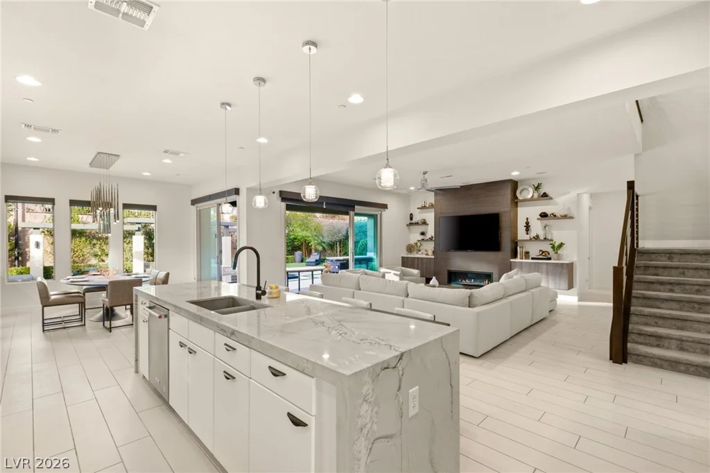 2158 Alto Vista, Henderson, NV 89052