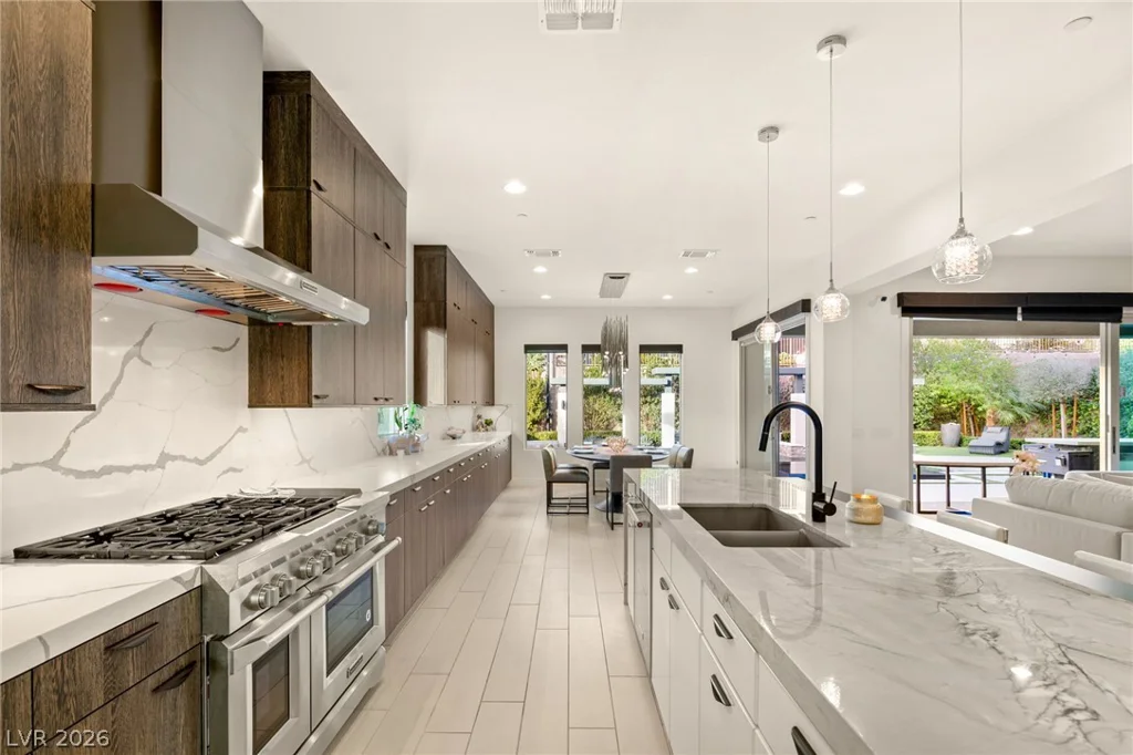 2158 Alto Vista, Henderson, NV 89052