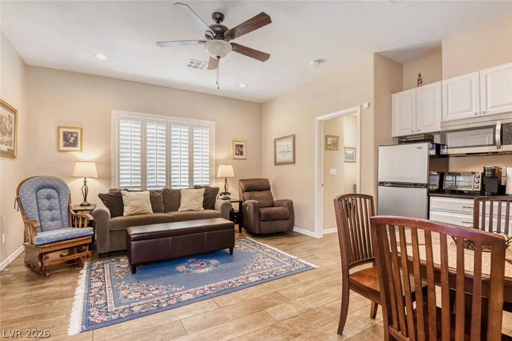 2744 Olivia Heights, Henderson, NV 89052