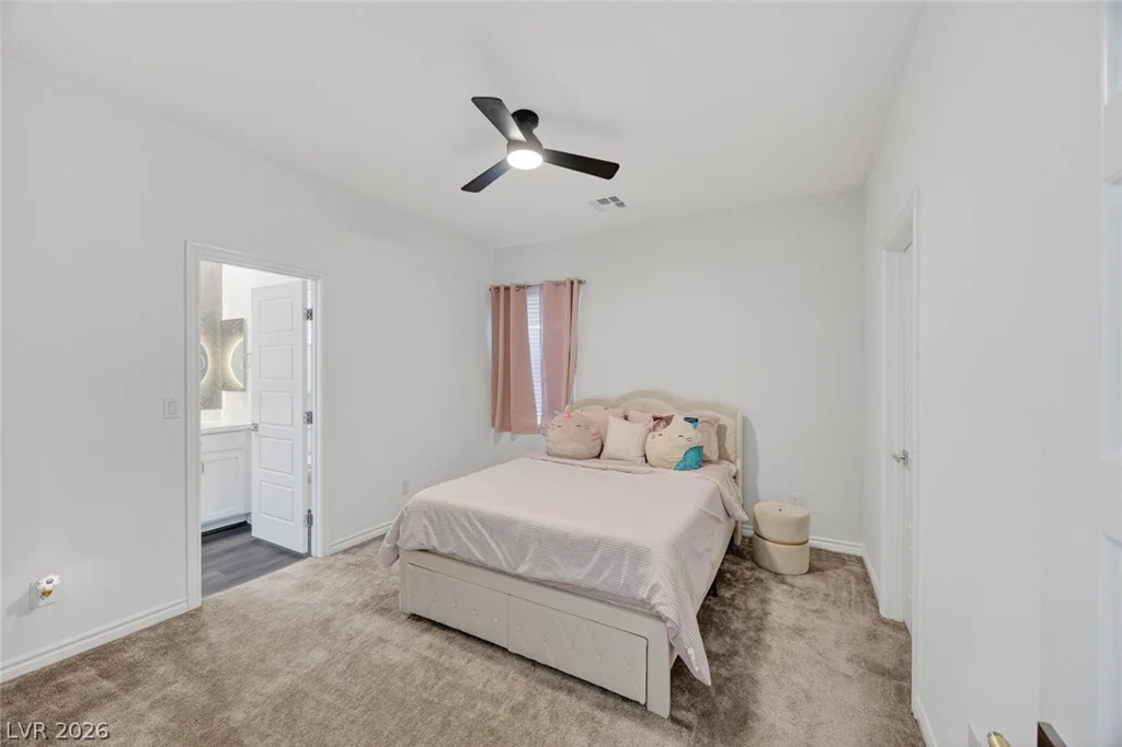 9934 Iron Creek, Las Vegas, NV 89178