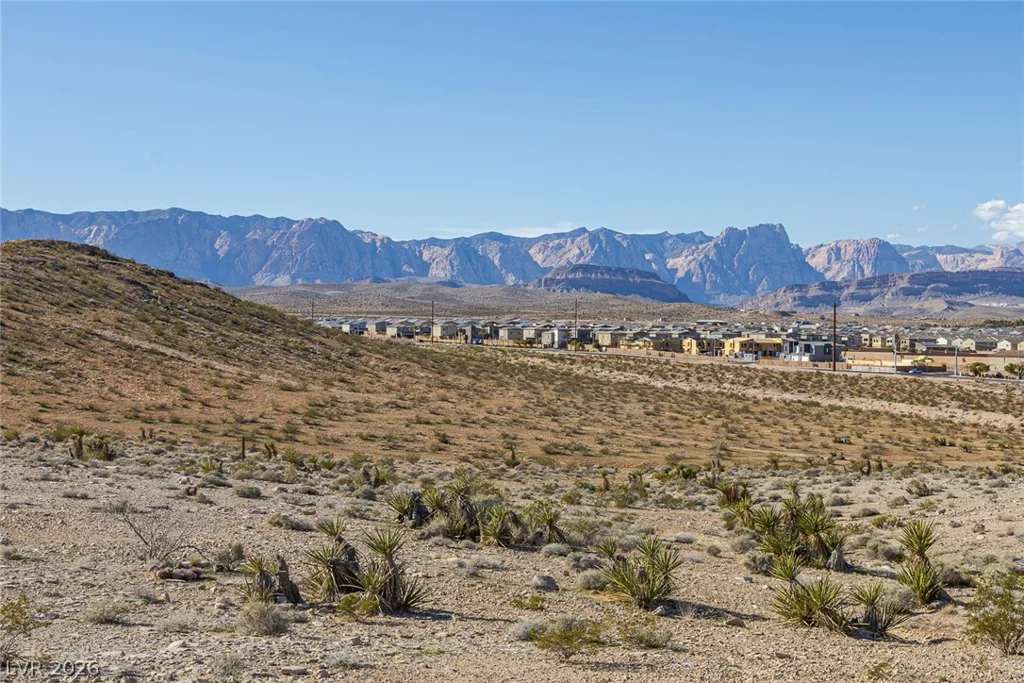 9934 Iron Creek, Las Vegas, NV 89178