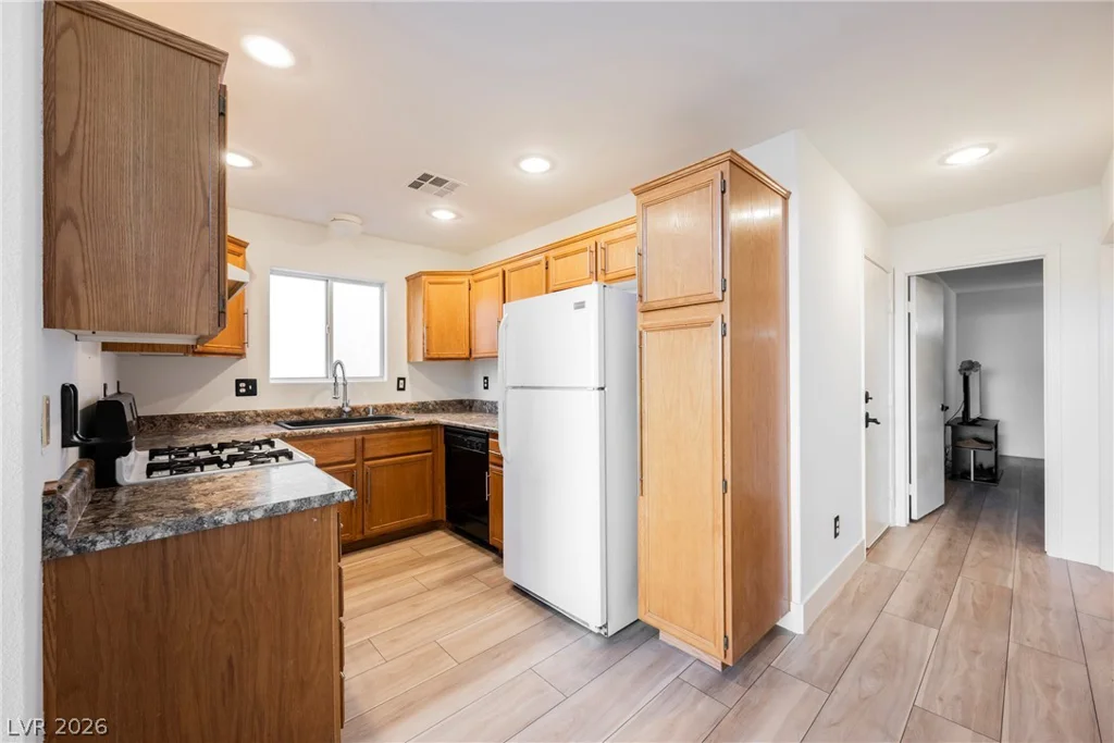 5473 Dungaree, Las Vegas, NV 89118