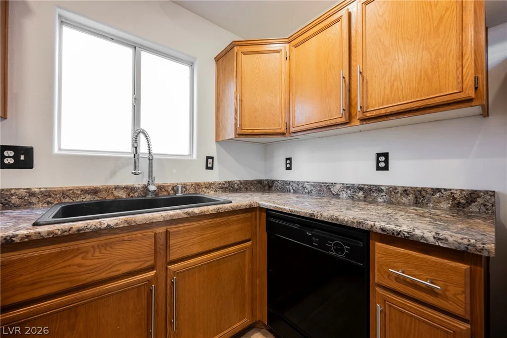 5473 Dungaree, Las Vegas, NV 89118