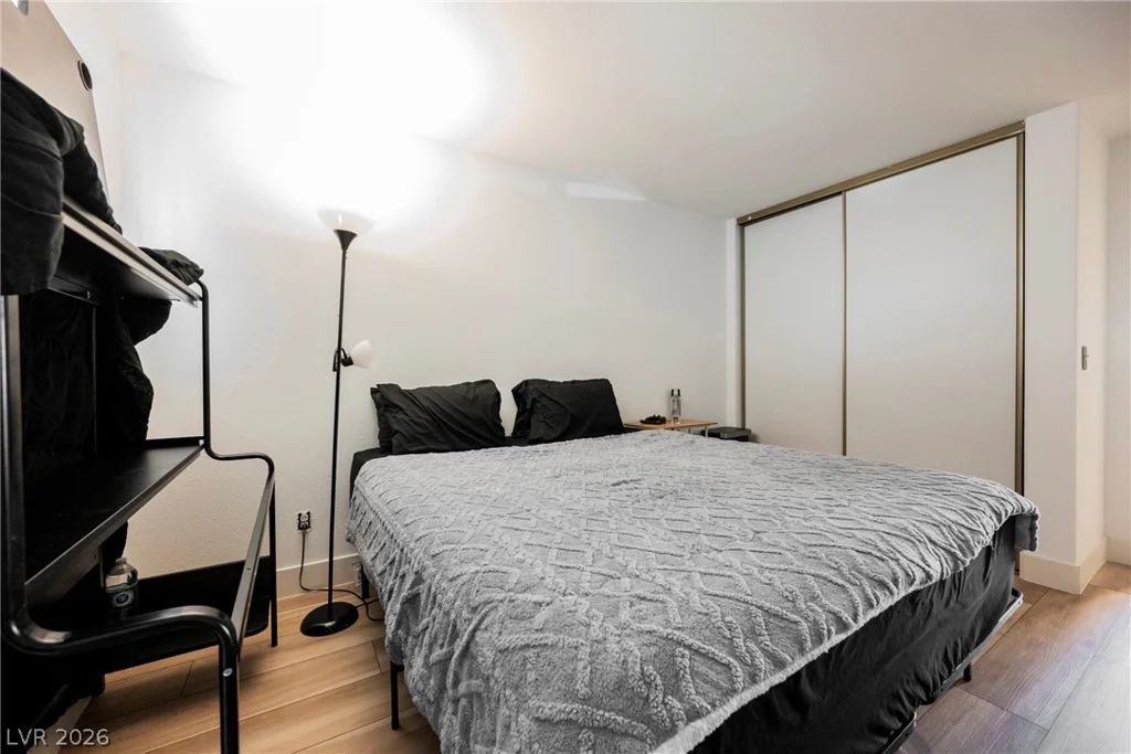 5473 Dungaree, Las Vegas, NV 89118