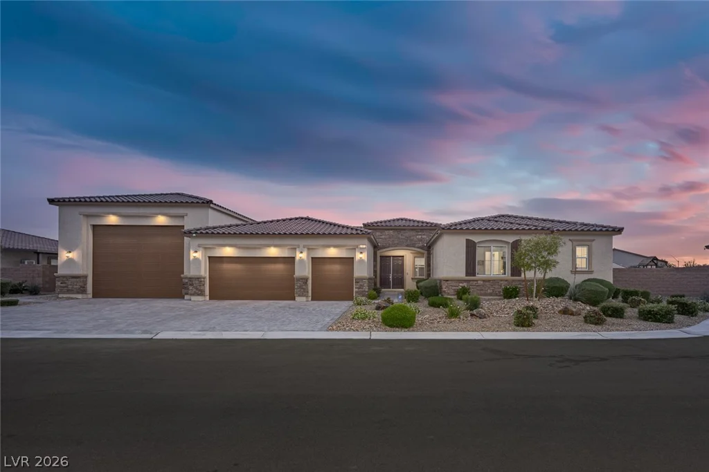 7967 Aravani, Las Vegas, NV 89131