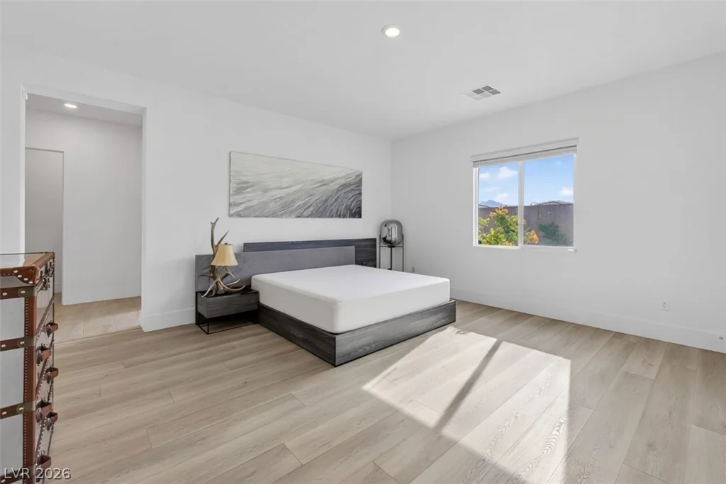 7967 Aravani, Las Vegas, NV 89131