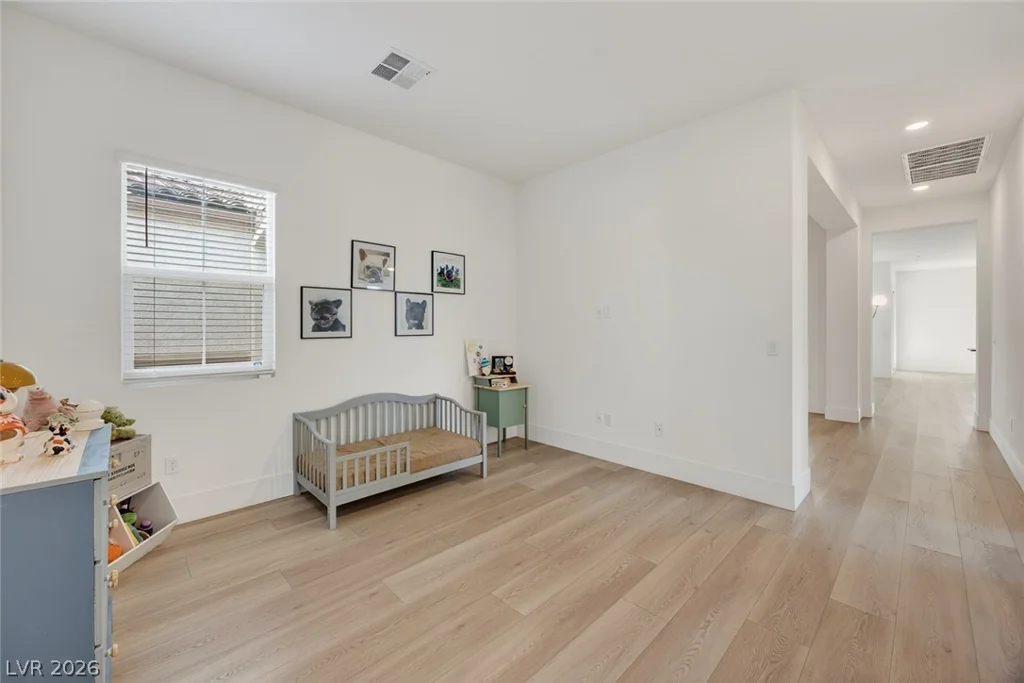 7967 Aravani, Las Vegas, NV 89131