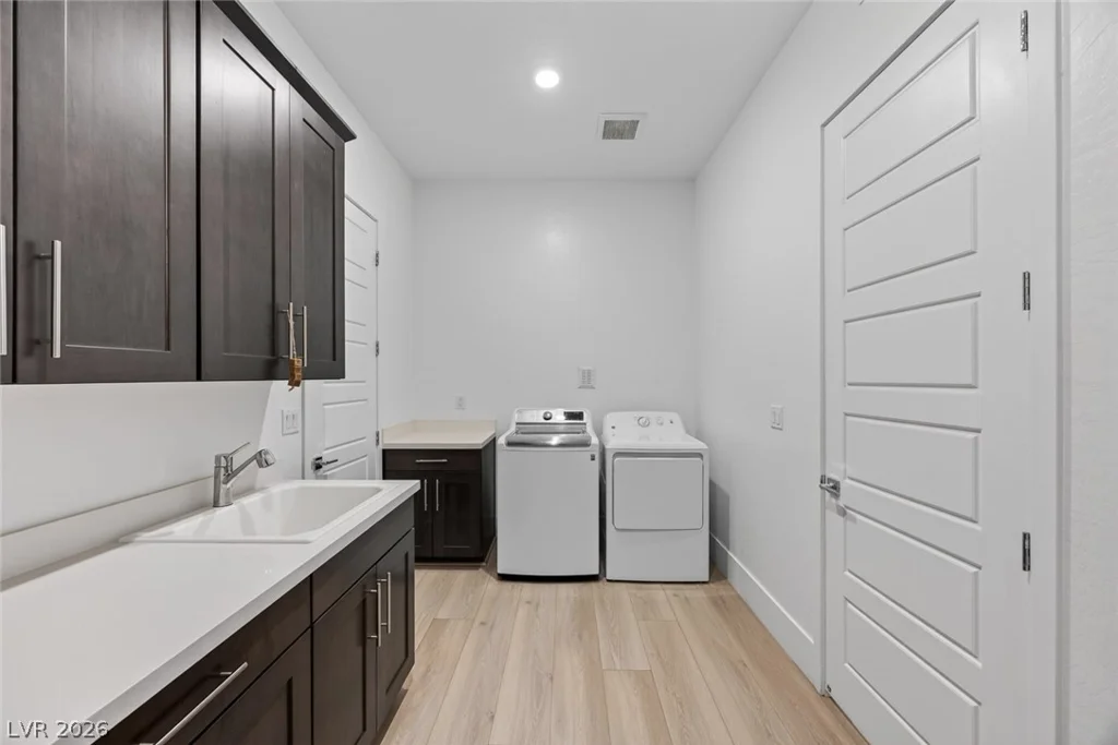 7967 Aravani, Las Vegas, NV 89131