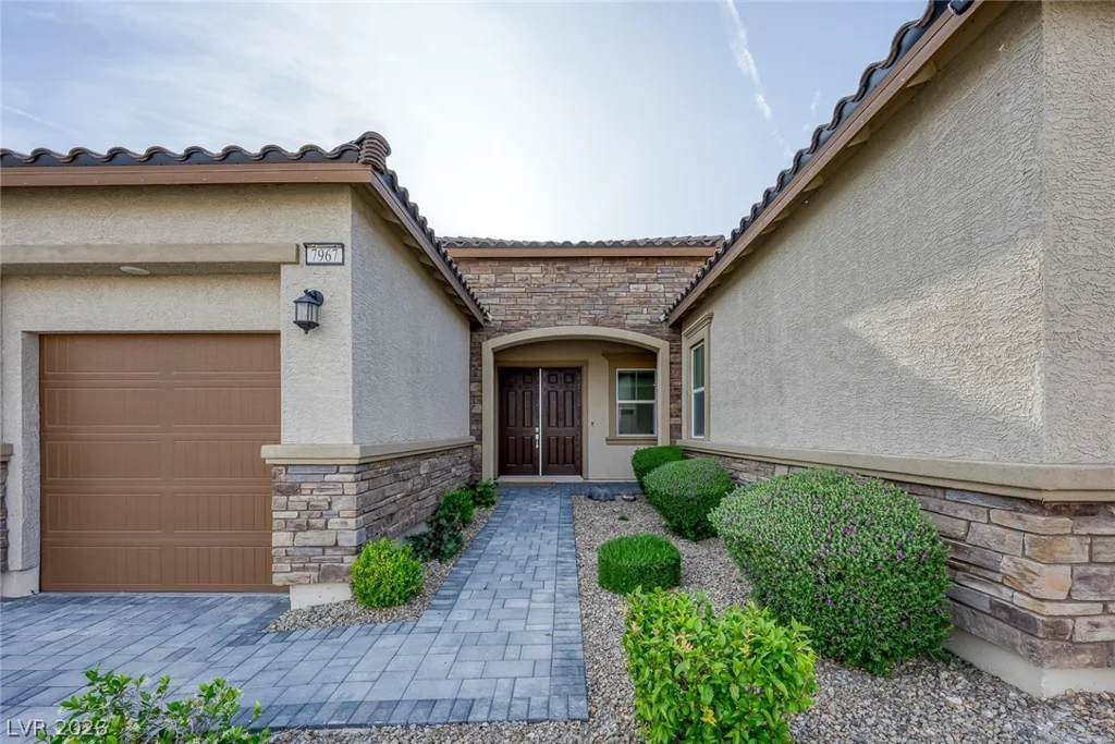 7967 Aravani, Las Vegas, NV 89131