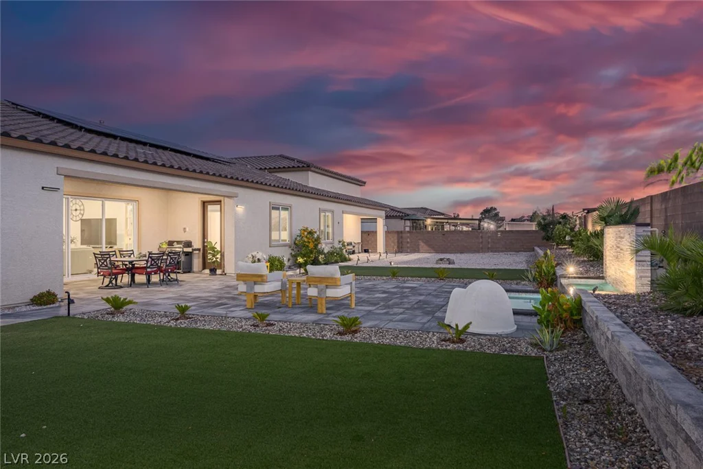 7967 Aravani, Las Vegas, NV 89131