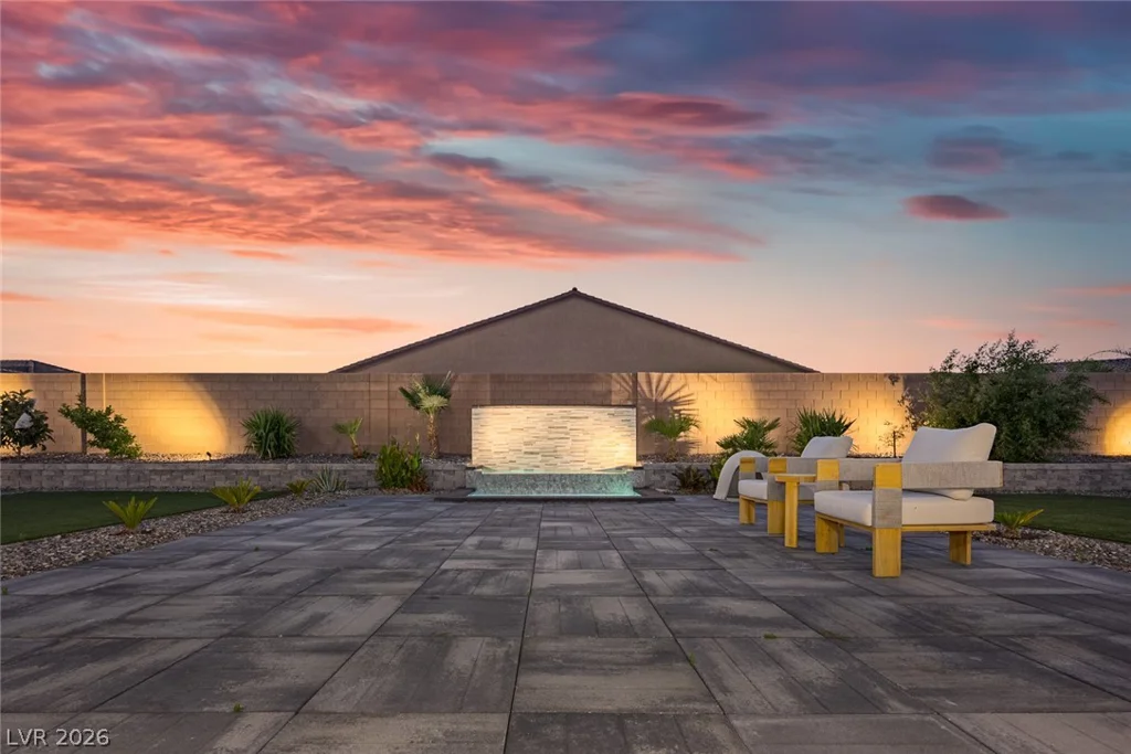 7967 Aravani, Las Vegas, NV 89131