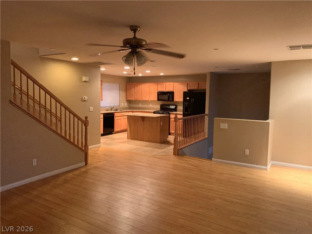 8932 Jamie Lee, Las Vegas, NV 89149