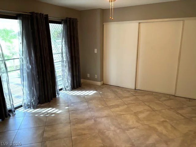 2675 San Lago, Las Vegas, NV 89121