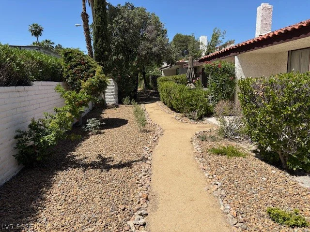 2675 San Lago, Las Vegas, NV 89121