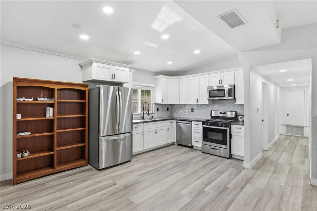 1609 San Pedro, Las Vegas, NV 89104