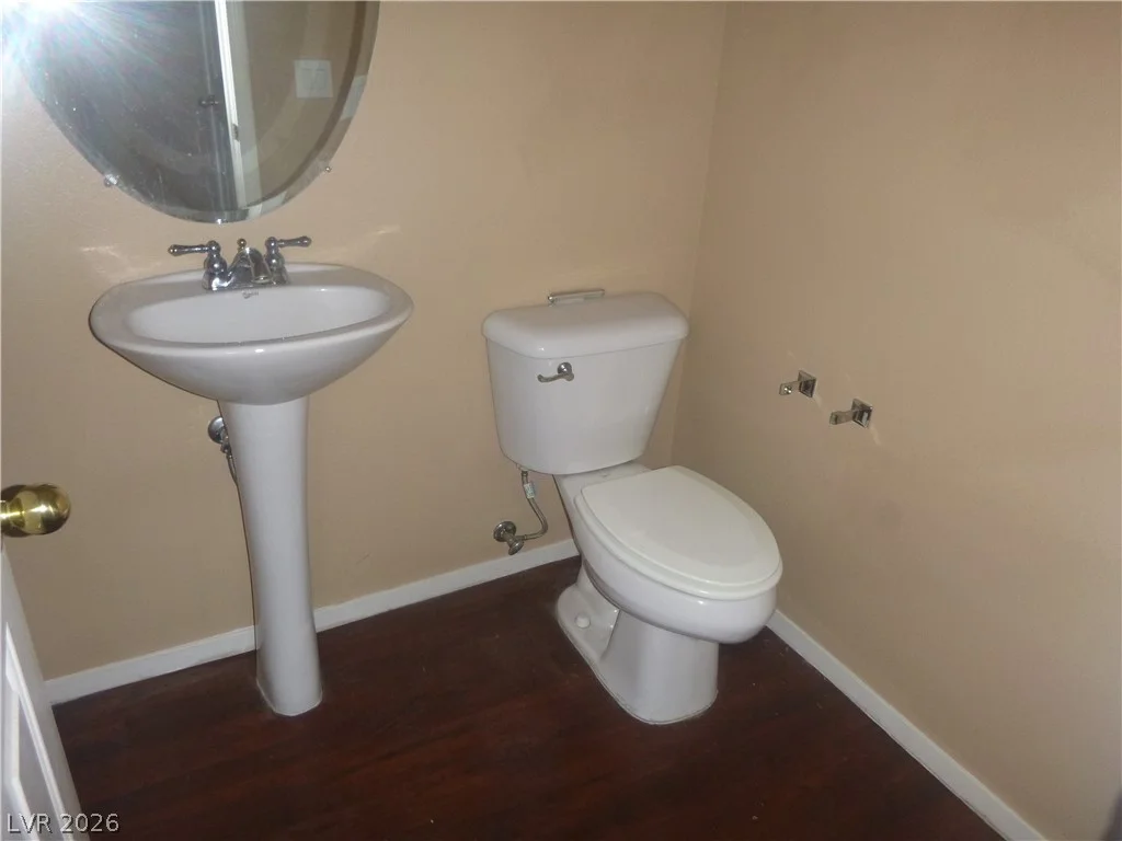 5725 Mount Ida, North Las Vegas, NV 89031
