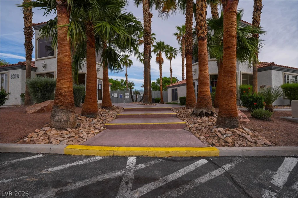 3318 Decatur, Las Vegas, NV 89130