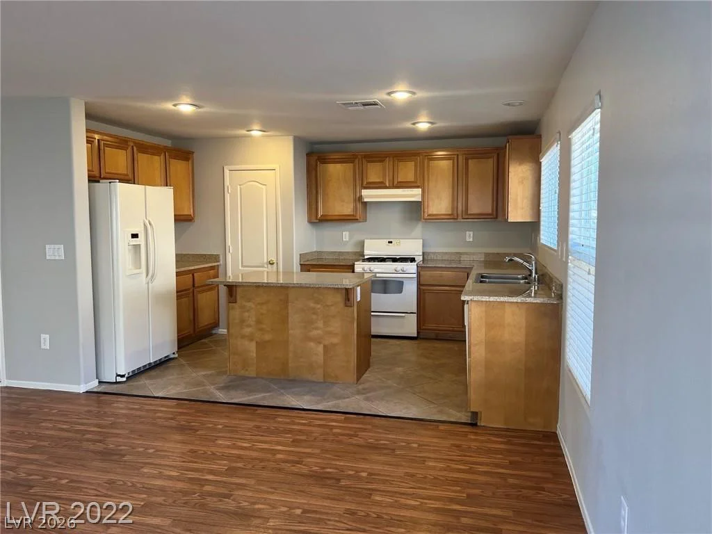 7320 Camden Pine, Las Vegas, NV 89129