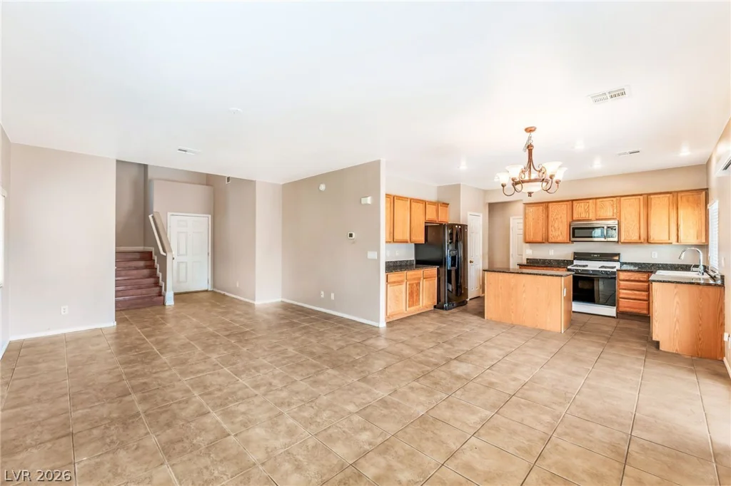 3329 Green Ice, North Las Vegas, NV 89081