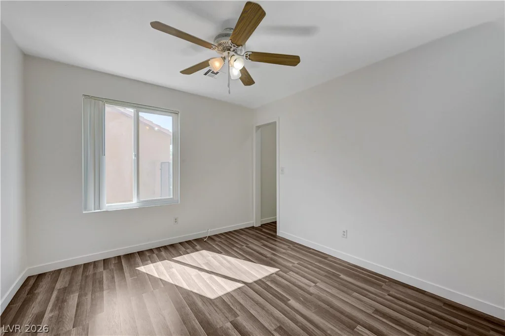 628 Tonin, North Las Vegas, NV 89031