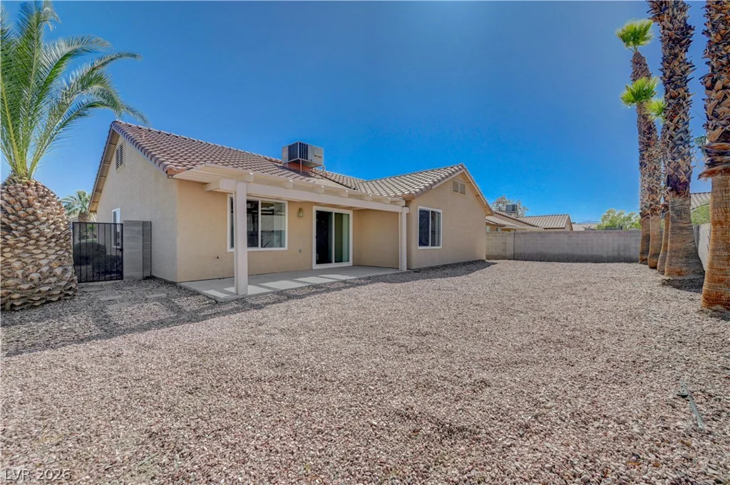 628 Tonin, North Las Vegas, NV 89031