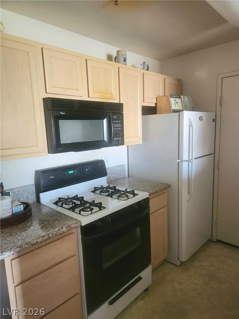 950 Seven Hills, Henderson, NV 89052