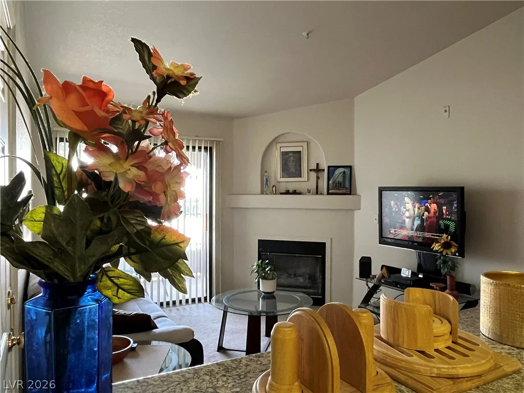 950 Seven Hills, Henderson, NV 89052