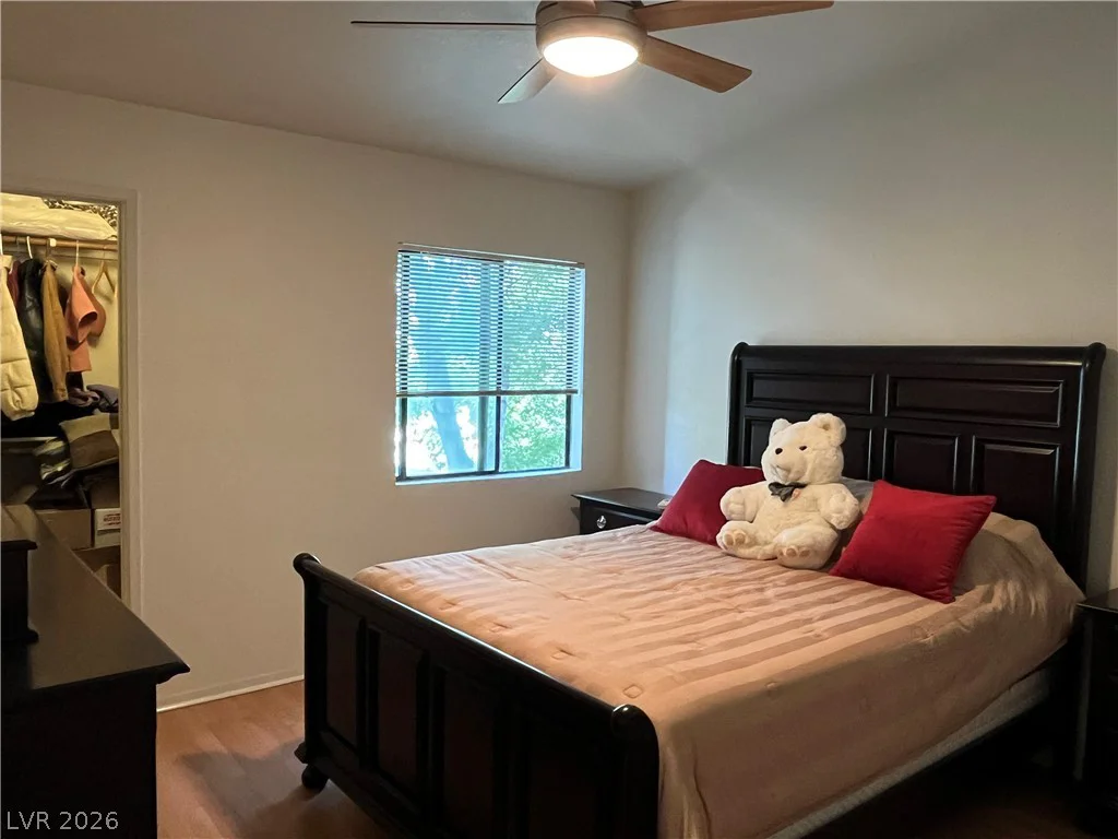 950 Seven Hills, Henderson, NV 89052