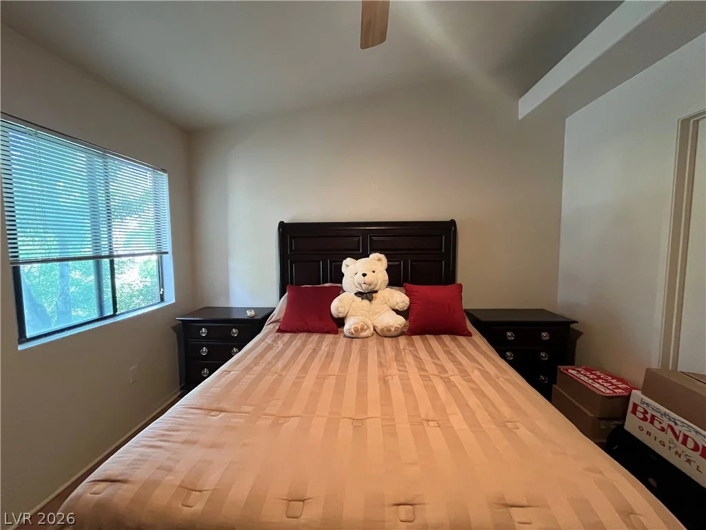 950 Seven Hills, Henderson, NV 89052