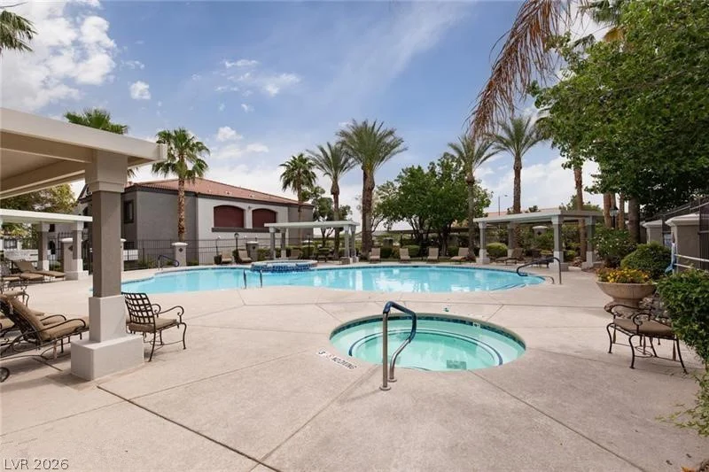 950 Seven Hills, Henderson, NV 89052