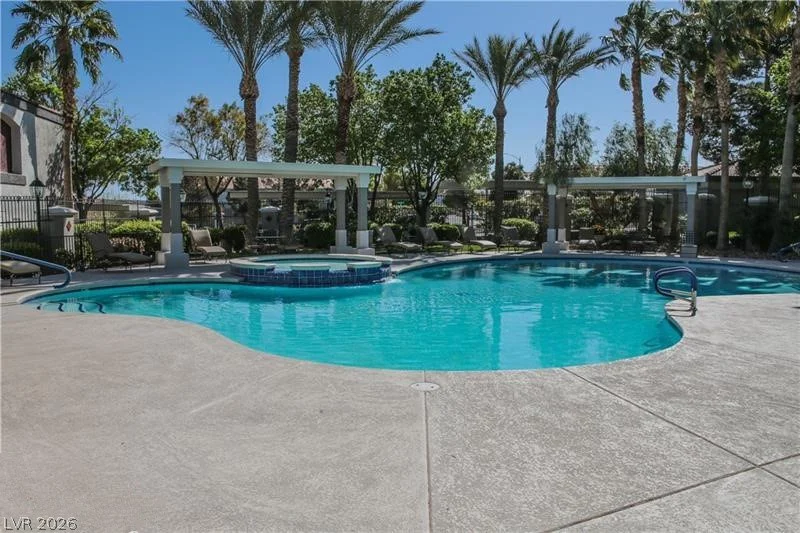 950 Seven Hills, Henderson, NV 89052
