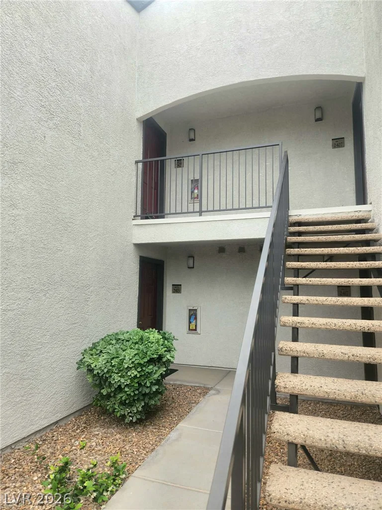 950 Seven Hills, Henderson, NV 89052