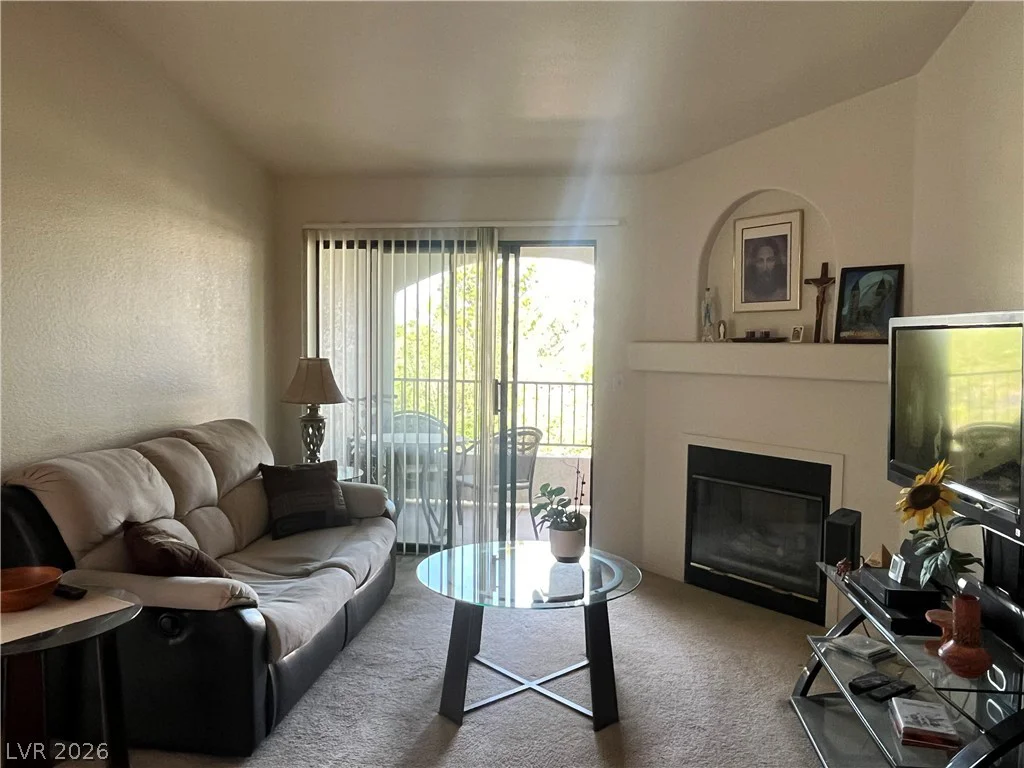 950 Seven Hills, Henderson, NV 89052