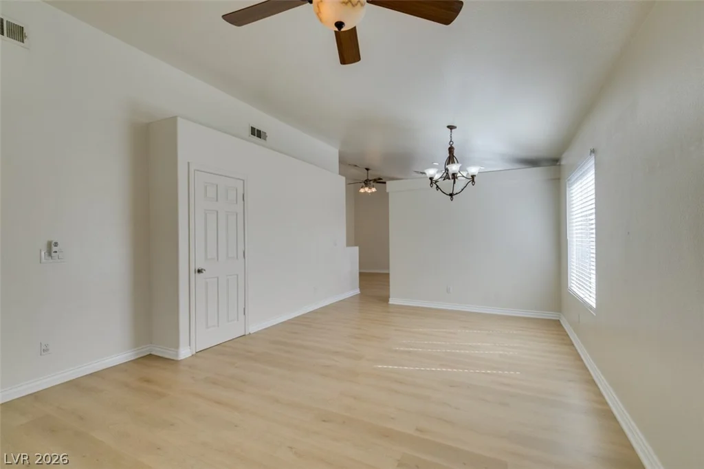 2300 Steinke, Las Vegas, NV 89108