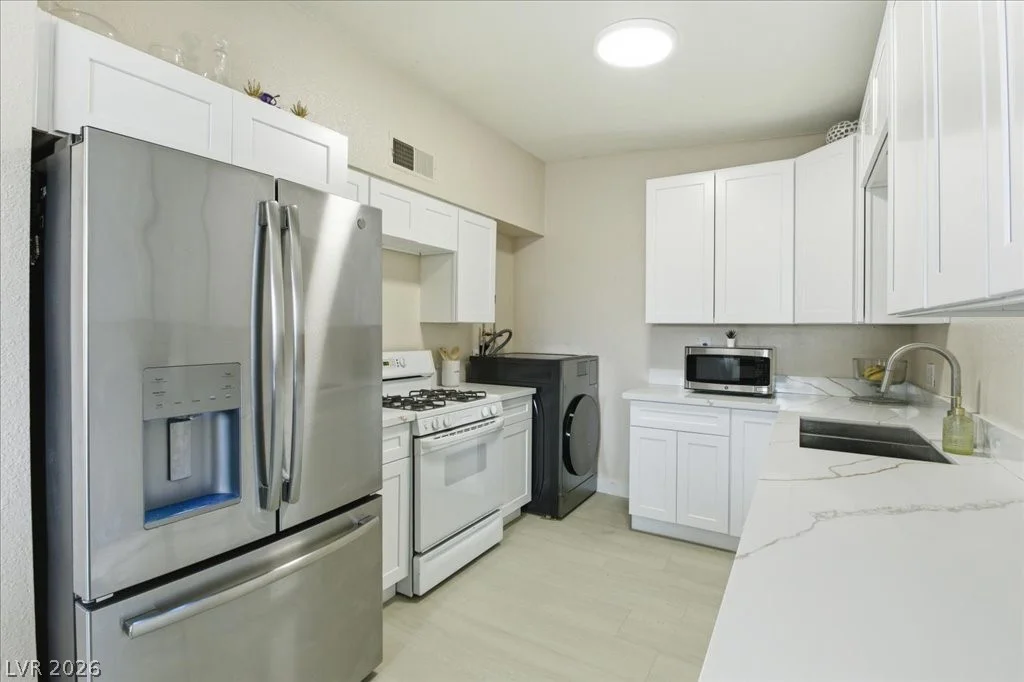 237 Wisteria, Las Vegas, NV 89107