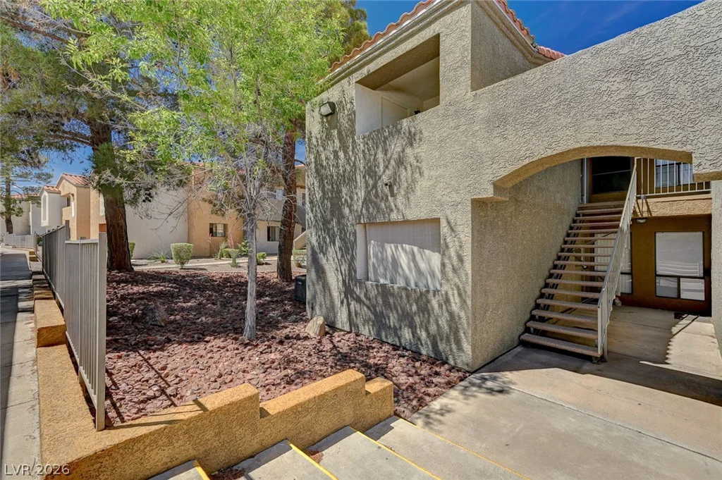 3151 Soaring Gulls, Las Vegas, NV 89128