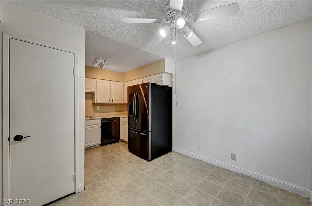 3151 Soaring Gulls, Las Vegas, NV 89128