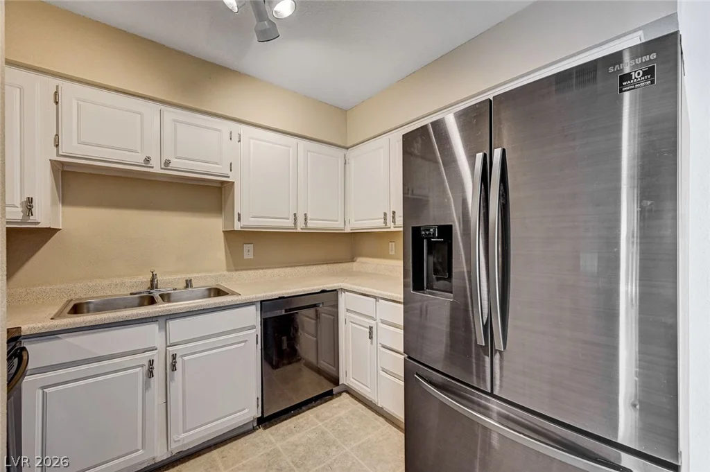 3151 Soaring Gulls, Las Vegas, NV 89128